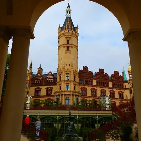 Schwerin-zentrum * Schwerin (Mecklenburg-Vorpommern)